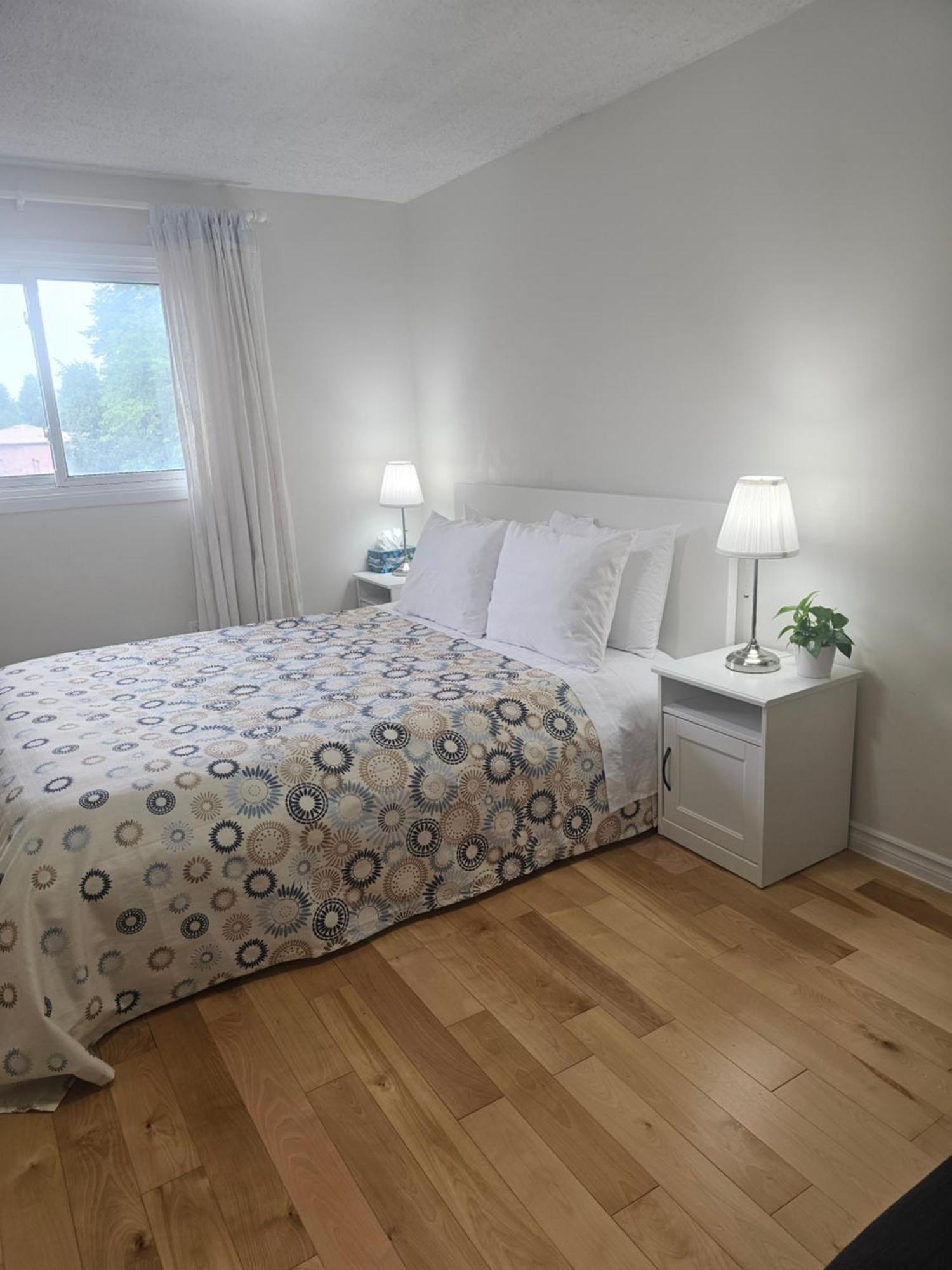 Modern Bright Cozy 3Bed 3Bath Vacation House In Ajax, Greater Toronto Area Gta, On, Canada Exterior photo